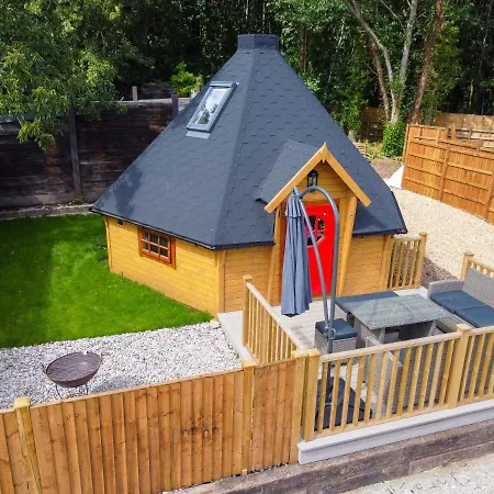 Woods Meadow Luxury Tiny House Nr Diggerland, Kent Hotel West Malling Exterior photo