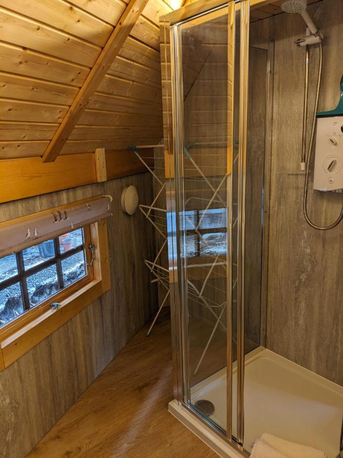 Campsite Woods Meadow Luxury Tiny House Nr Diggerland, Kent West Malling